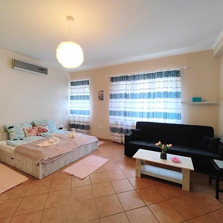 Jackpot Apartman Budapest Exteriör bild